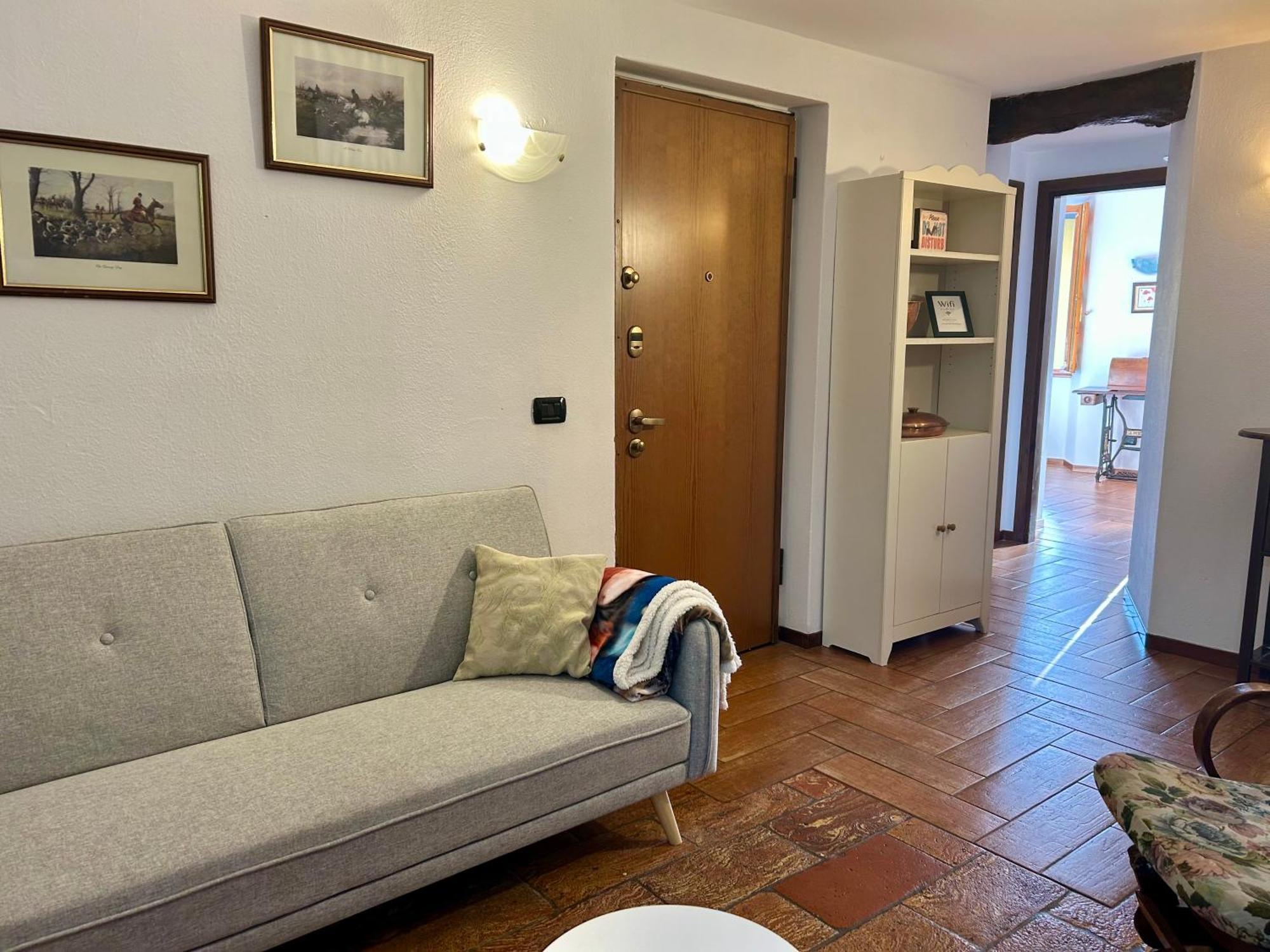 Al Civico 7 Villa Oliveto Lario Ngoại thất bức ảnh